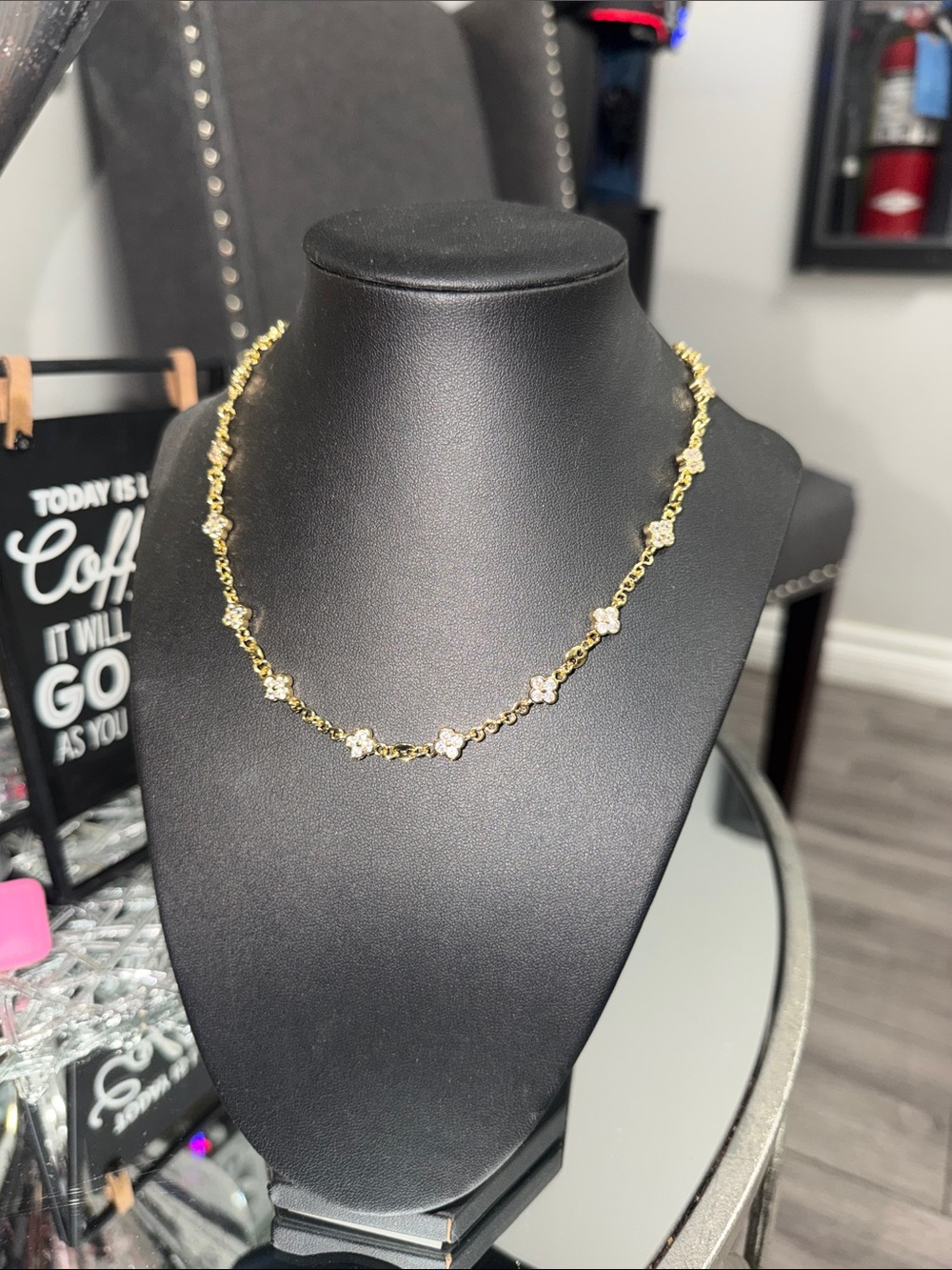 Gold clover crystal Link Necklace 16in - Women's Jewelry